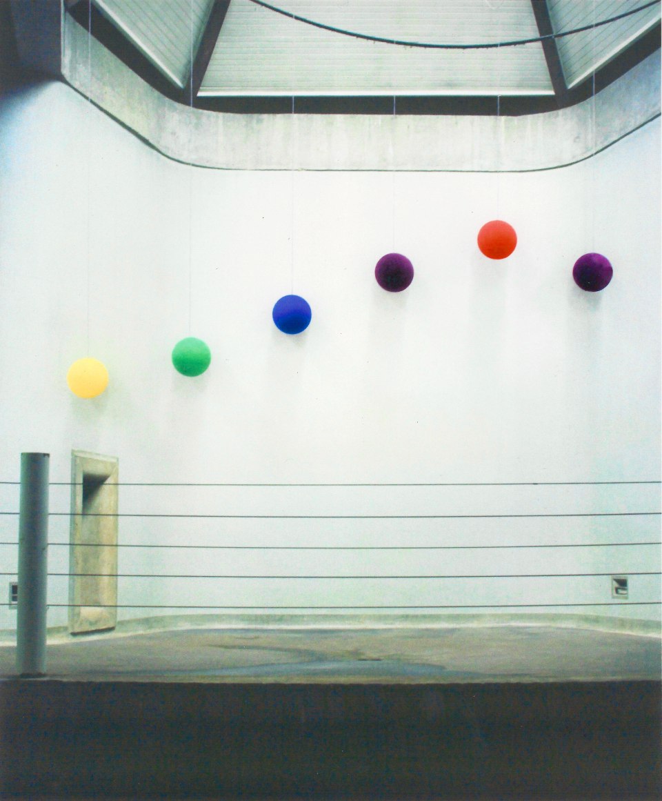 walk-in-the-zoo-web-02